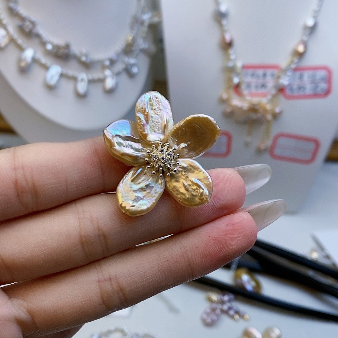 淡水珍珠银S925镶嵌颈饰