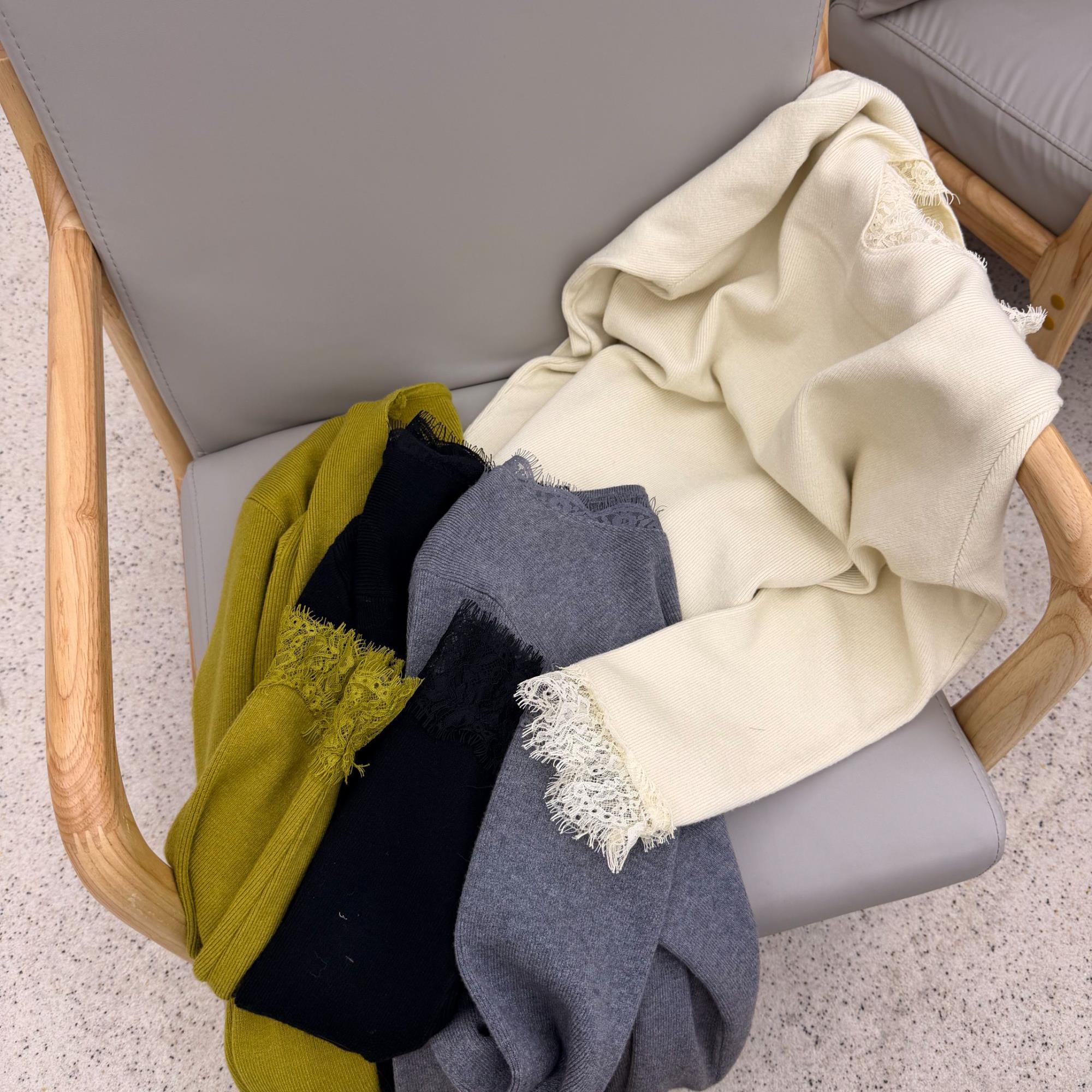 木子静-「冬日时分」韩系秋冬时尚百搭设计感蕾丝边长袖针织衫-1118