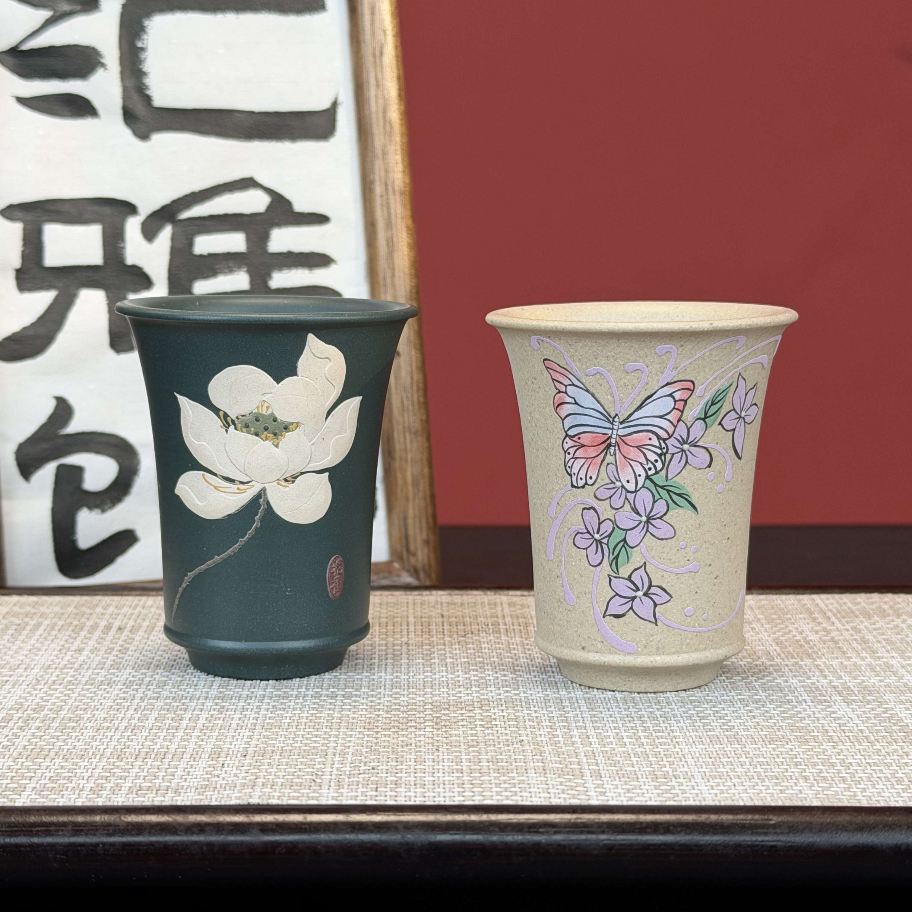 宜兴原矿紫砂精致主人杯手工泥绘荷花蝴蝶小容量闻香杯高端茶器