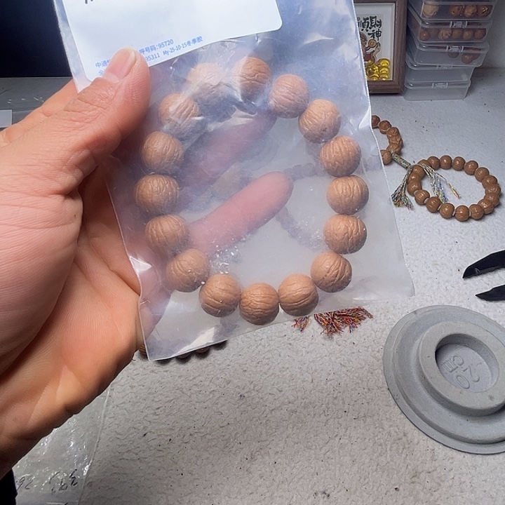 ****%手串猴头核桃聚宝盆