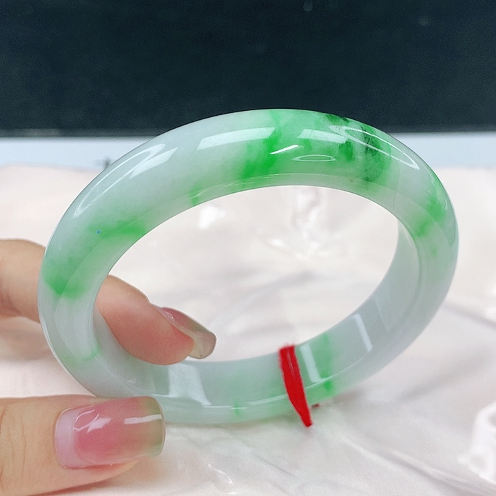 翡翠未镶嵌手镯圈57，58051