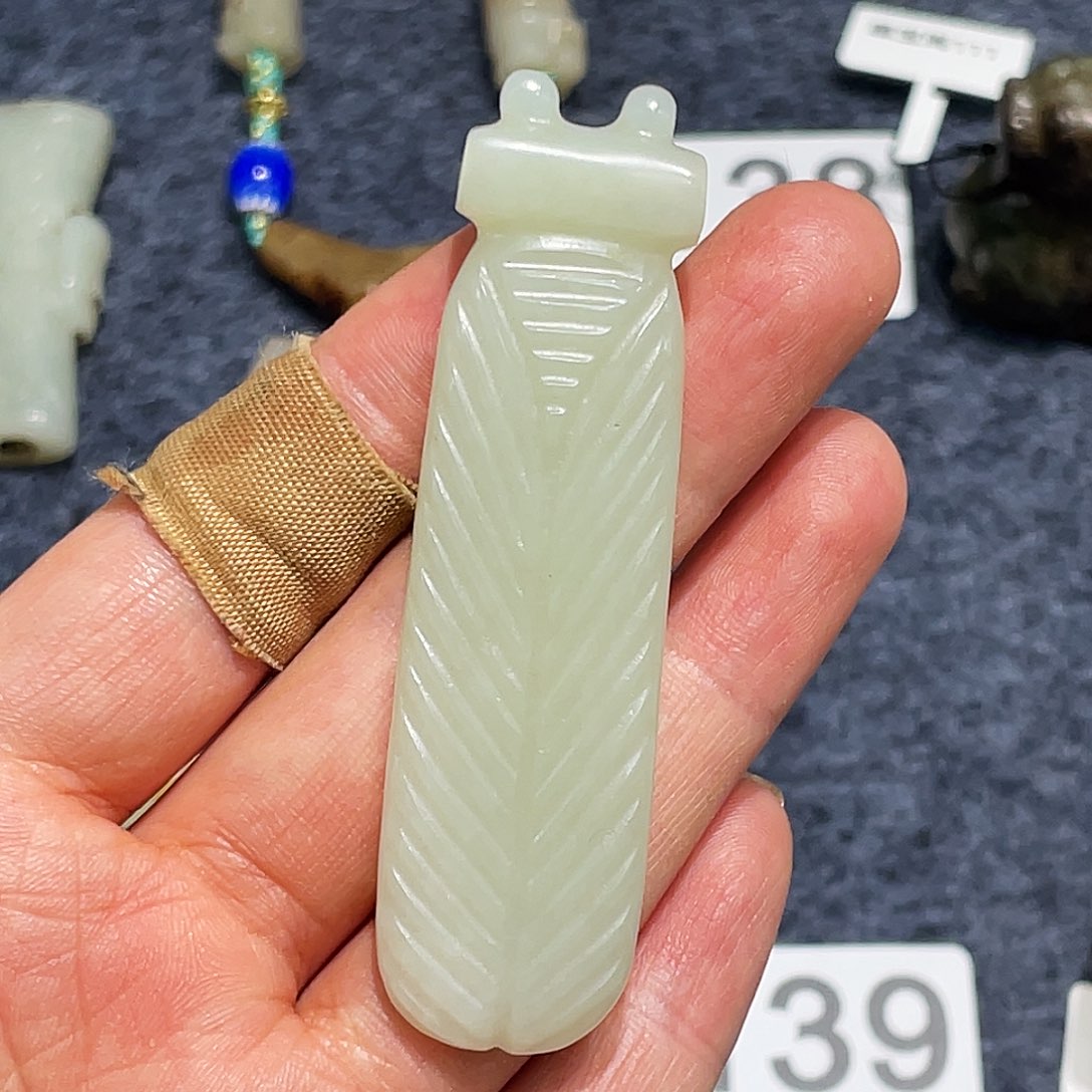 和田玉（糖玉）颈饰未镶嵌