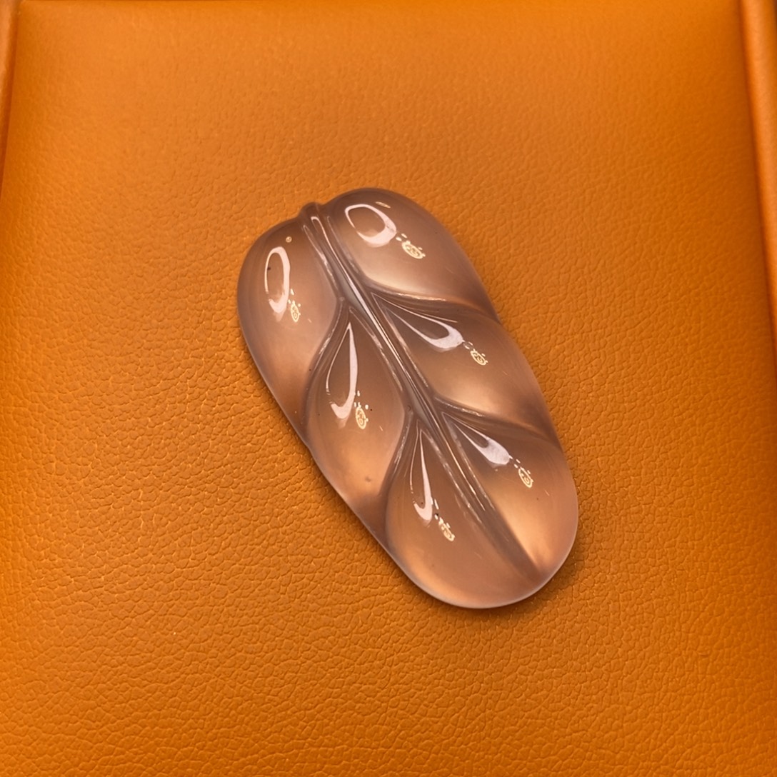 石英质玉未镶嵌吊坠