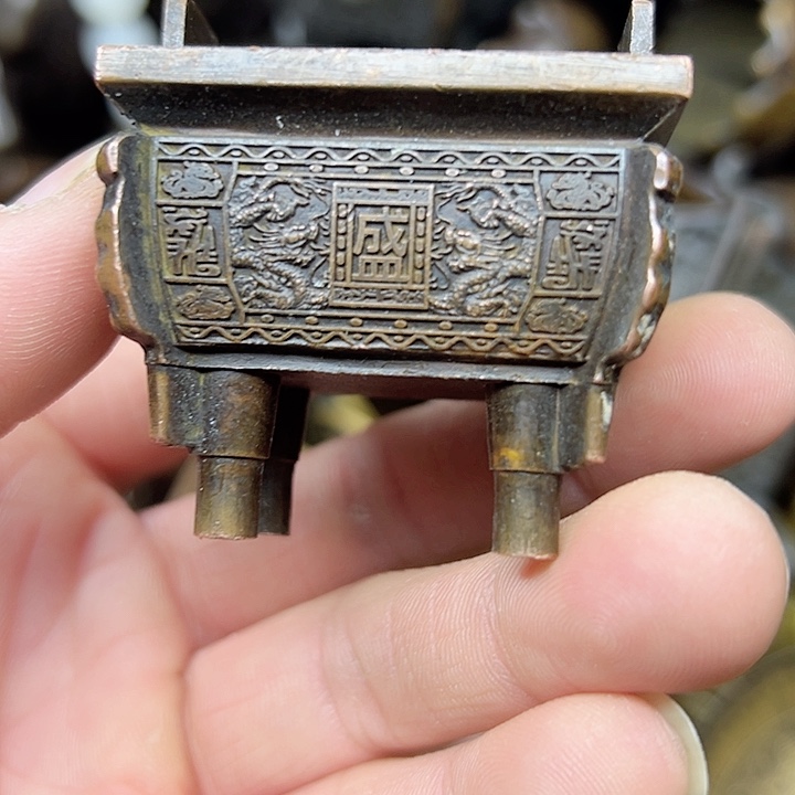 铜铜铜器直播间铜