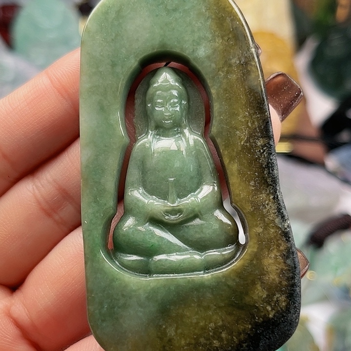 翡翠未镶嵌颈饰挂件