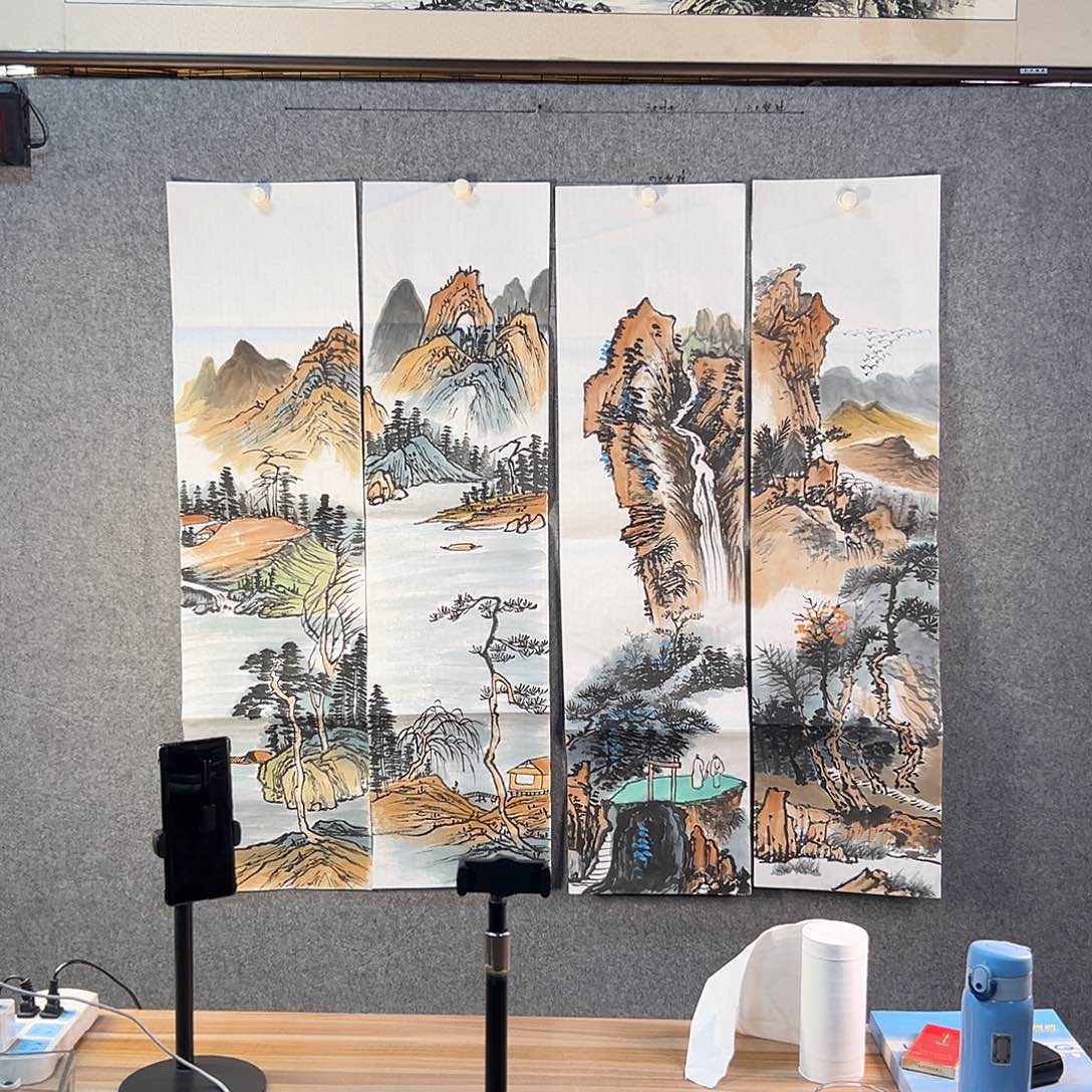 国画400 牡丹等植物生长于这里生长