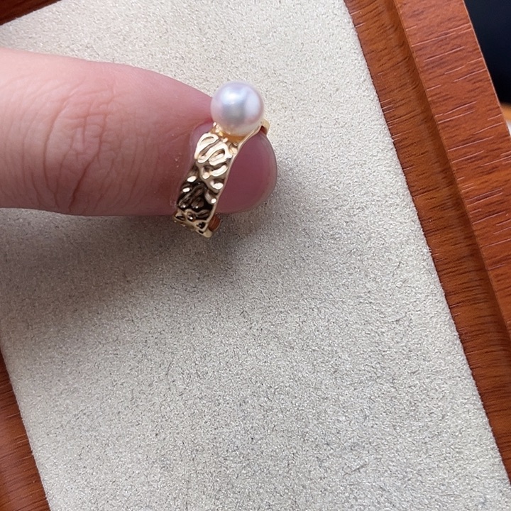 银S925镶嵌吊坠(不含链)海水珍珠