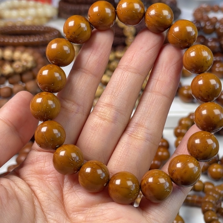 紫金鼠手串12尺寸紫金鼠光珠（多棕线）