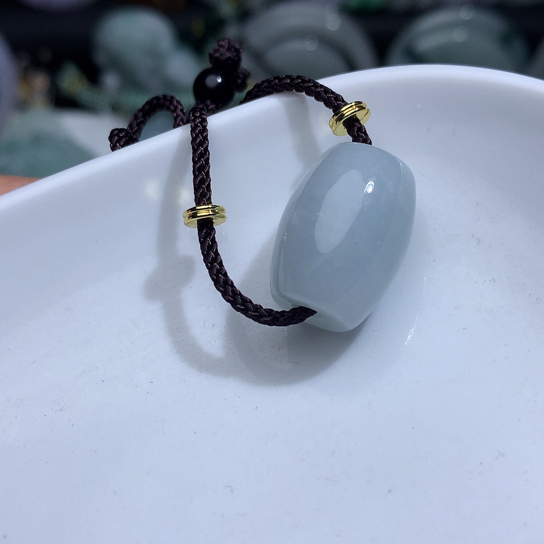 翡翠未镶嵌颈饰533