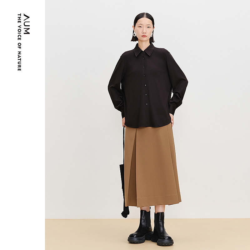 AUM噢姆25年春季长袖百搭休闲通勤纯色衬衫M1FZ12769