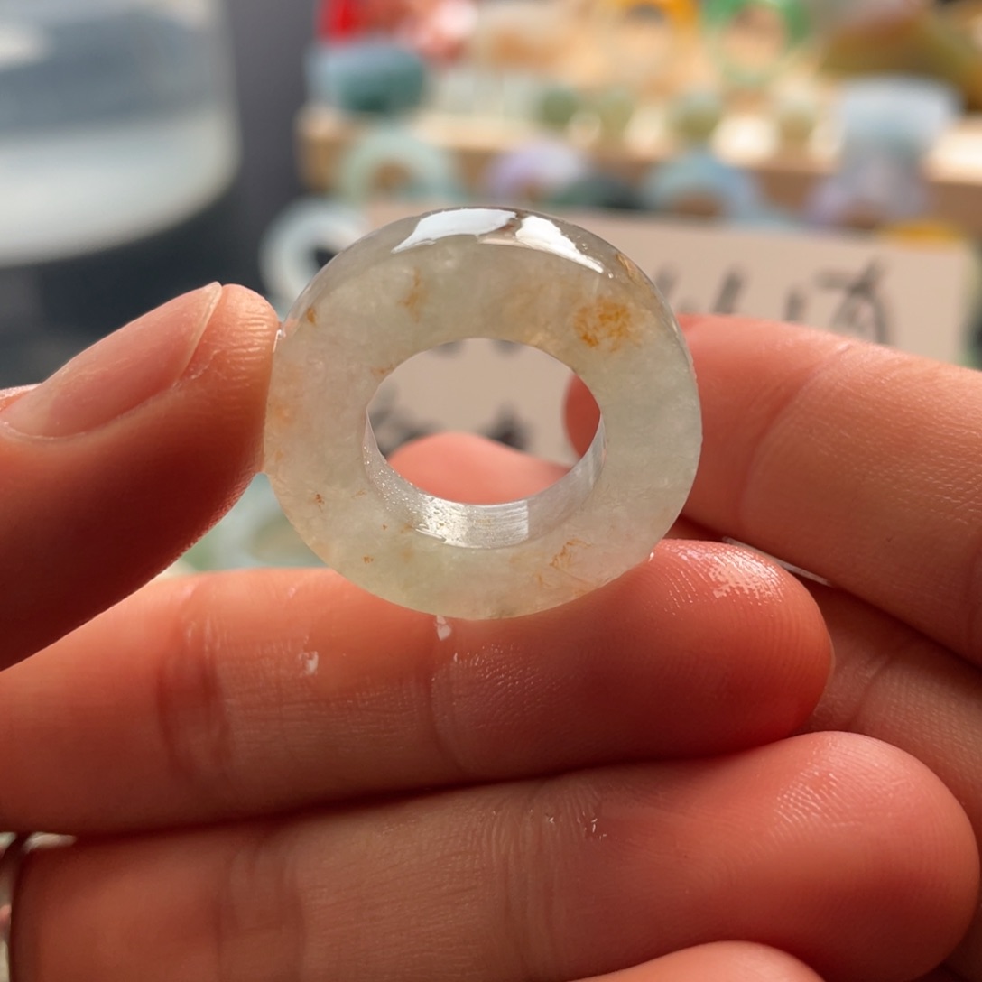 定制翡翠未镶嵌戒指