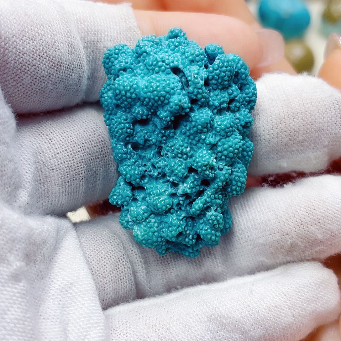 绿松石未镶嵌饰品