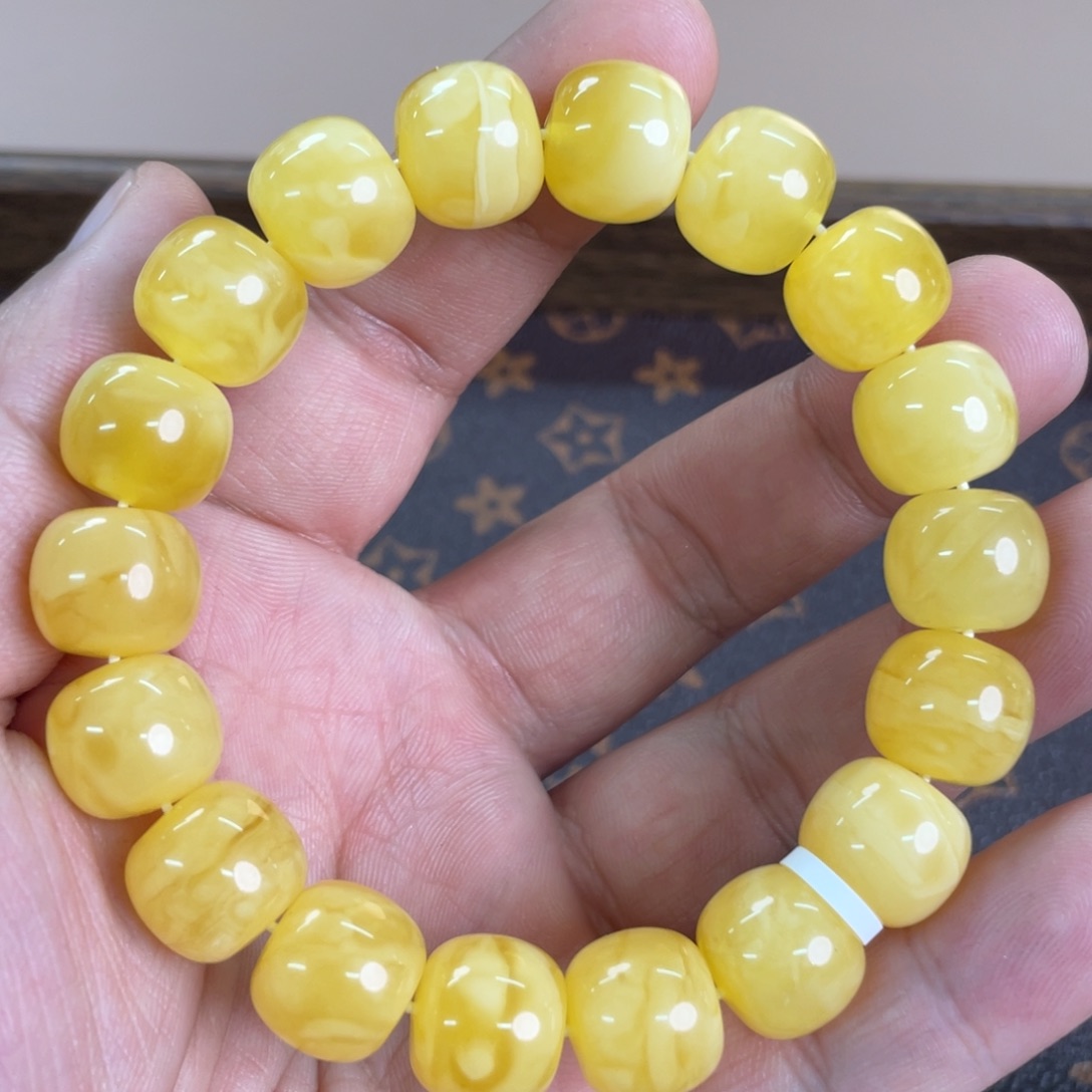 蜜蜡裸石未镶嵌141000000000