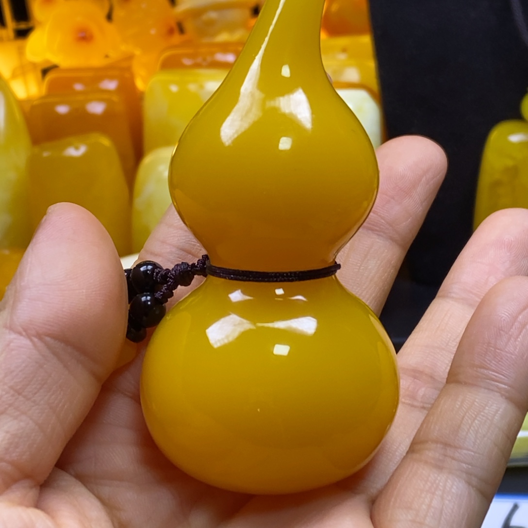 王****全品无暇大号鸡油黄葫芦