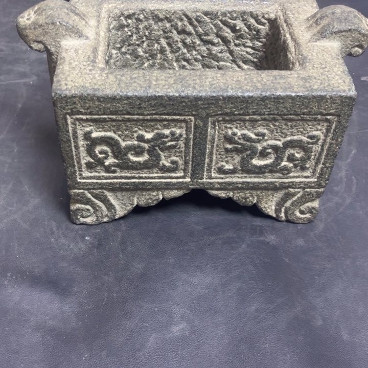 石材绿豆青双耳香炉