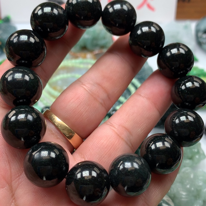 翡翠颈饰未镶嵌保真天然A货翡翠