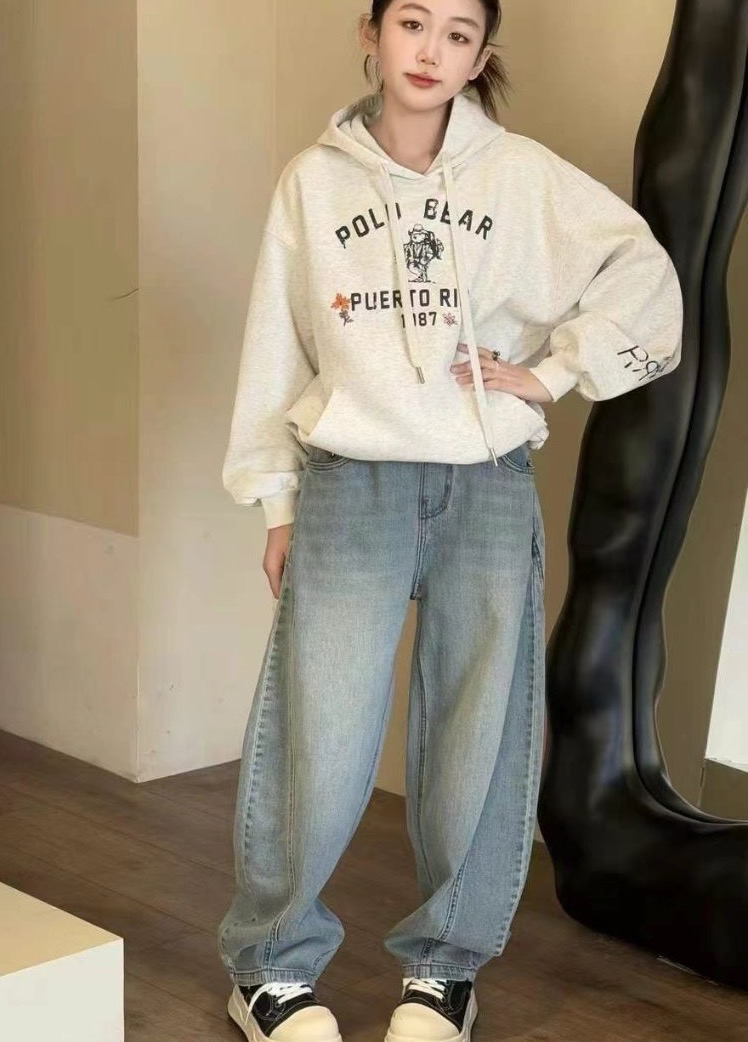 &苏珊&2025潮款立体分割水洗牛仔弯刀裤68033