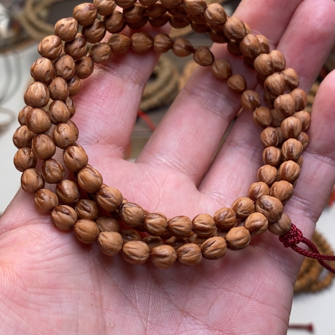 小***学柏香籽/百香籽吊坠