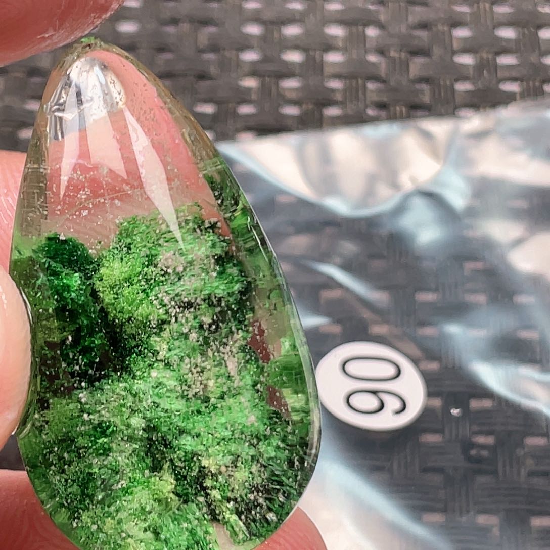 【闪购商品】颈饰未镶嵌水晶独****！