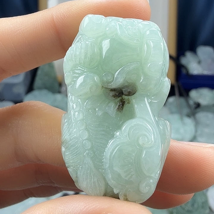 翡翠未镶嵌颈饰翡翠