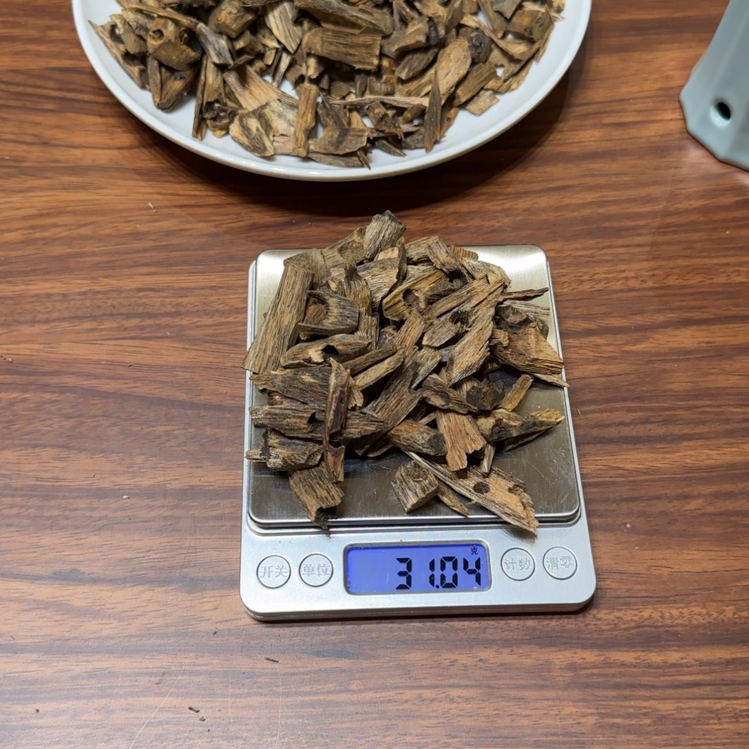 沉香碎屑沉香奇楠碎料30克