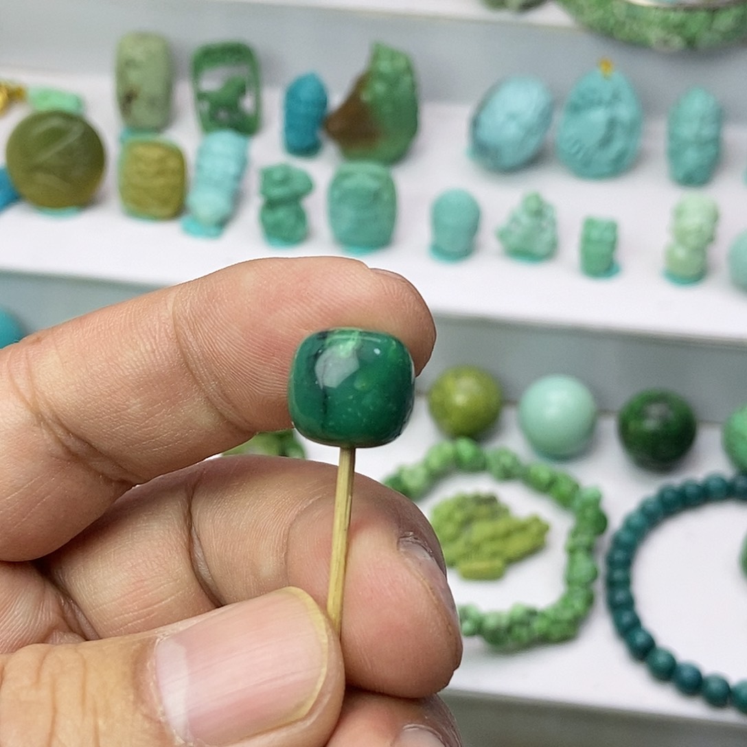 绿松石珠宝奇石未镶嵌