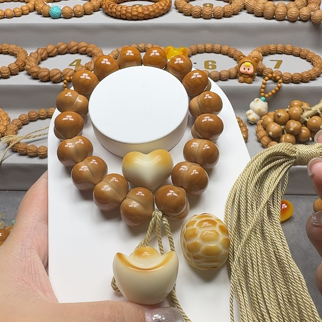 淘***哥猴头核桃手串17.7精品屁桃福利