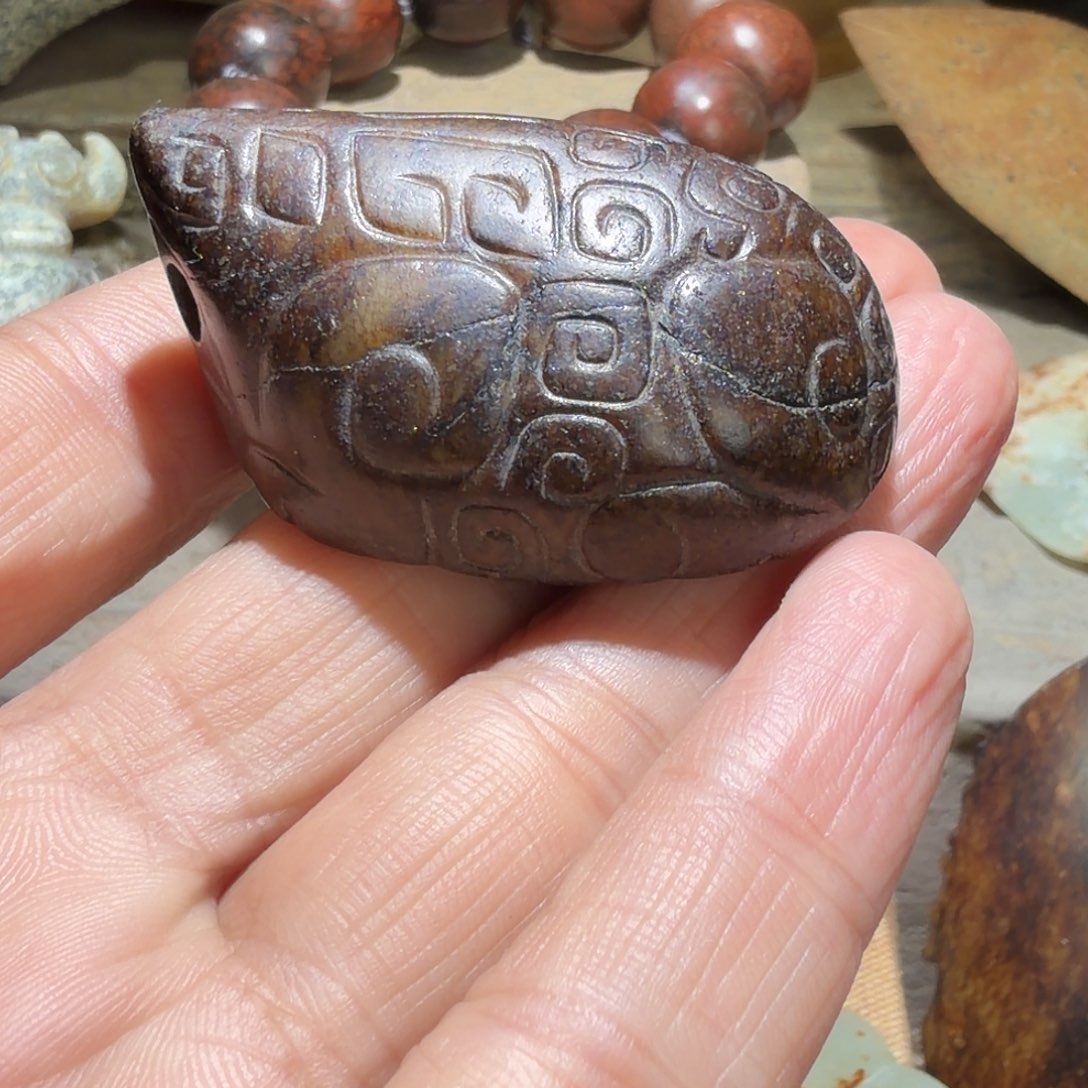 w***s和田玉未镶嵌挂件