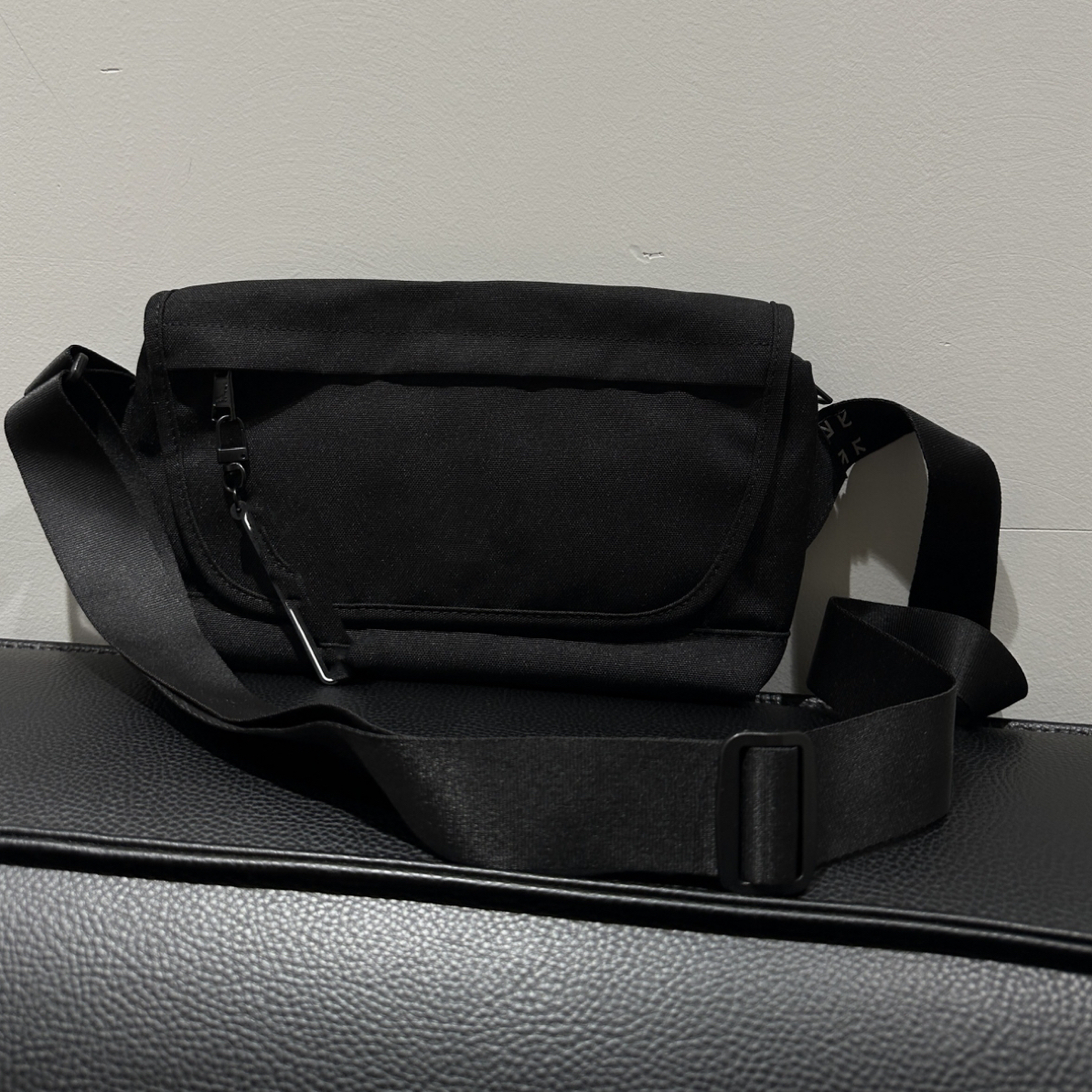 【蛋家】逮鼠 纯原！太百搭 斜挎包胸包休闲包B2870