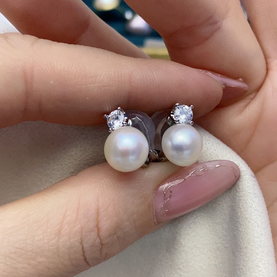 【闪购商品】淡水珍珠耳饰未镶嵌耳夹