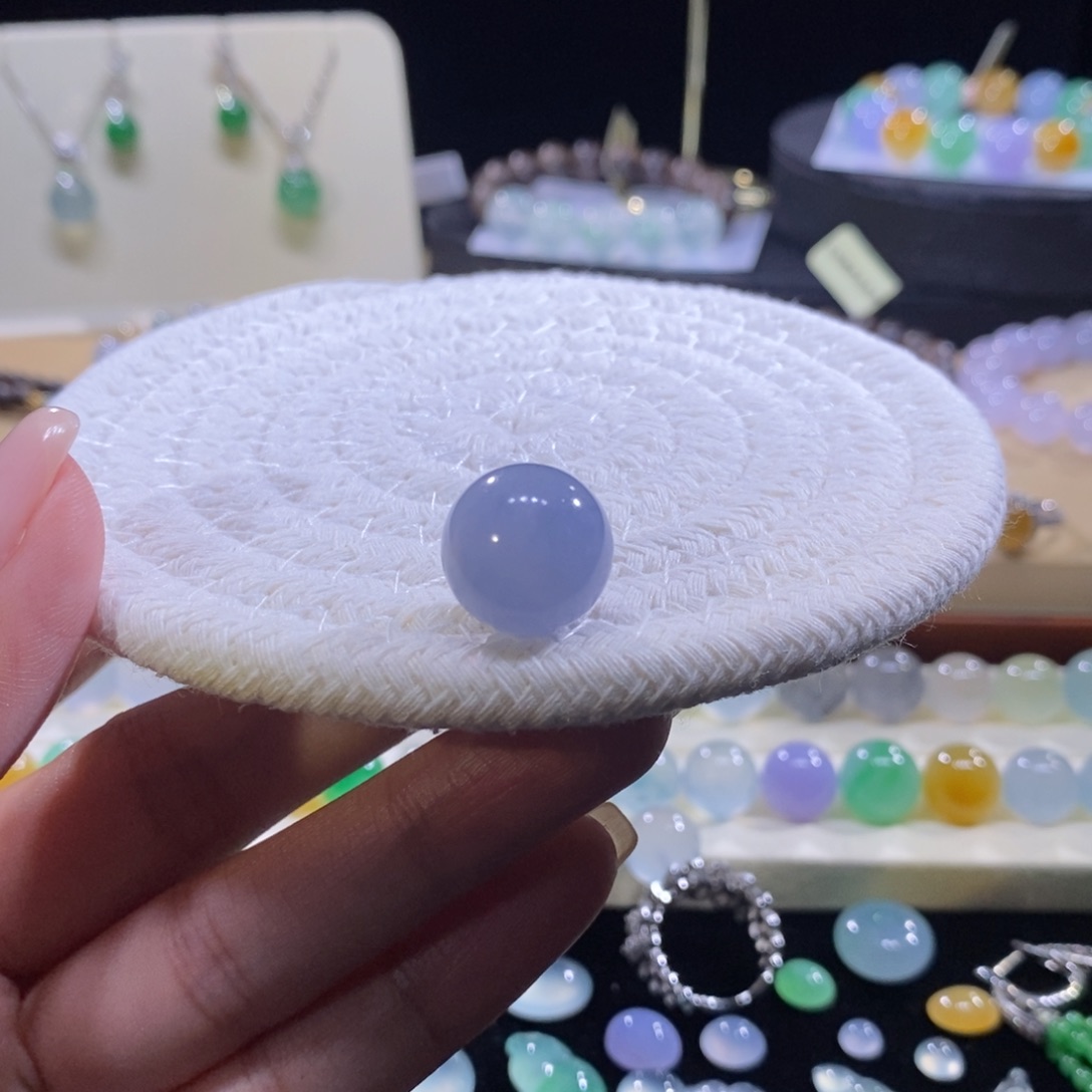 翡翠未镶嵌颈饰浓蓝紫珠卡14+