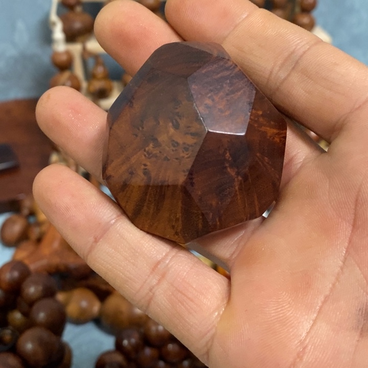 木麻梨疙瘩钻石把件