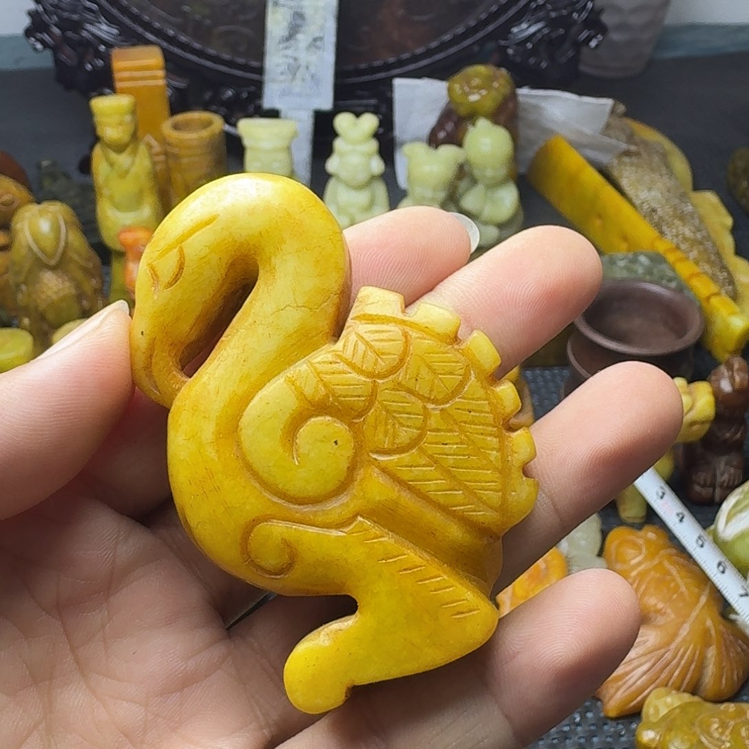 白玉菩提吊坠。。。