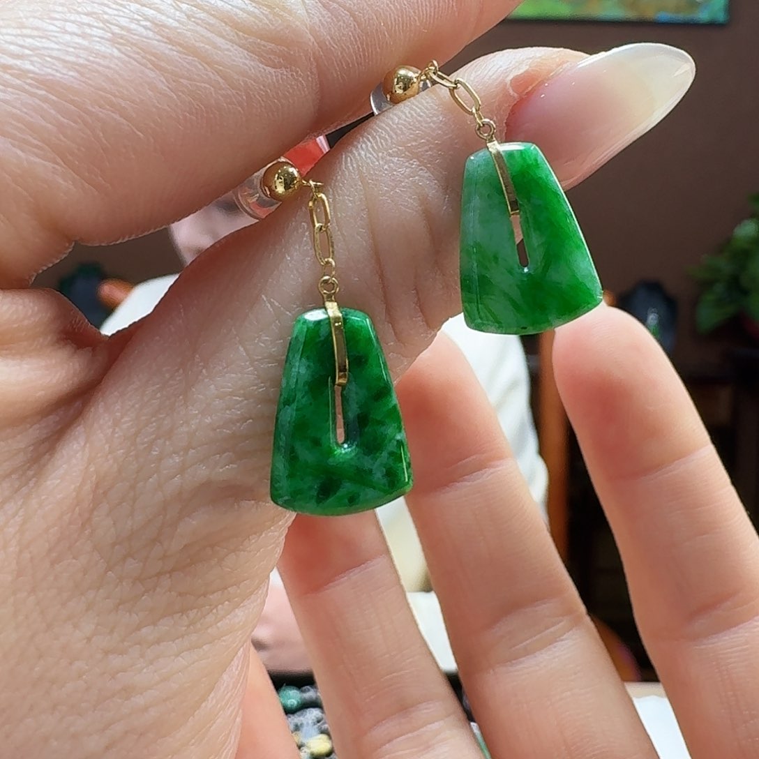 翡翠耳饰18K金镶嵌耳饰