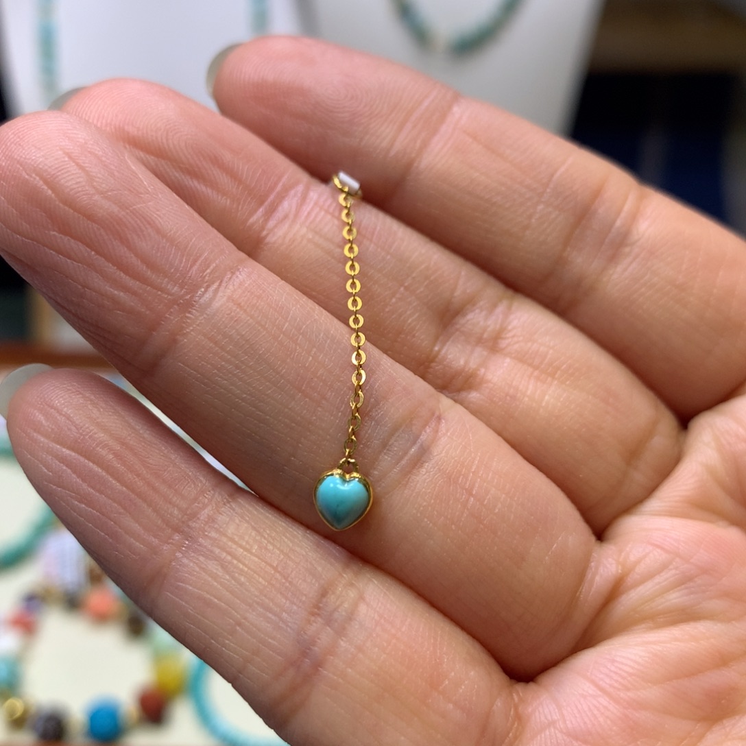 绿松石18K金镶嵌挂件