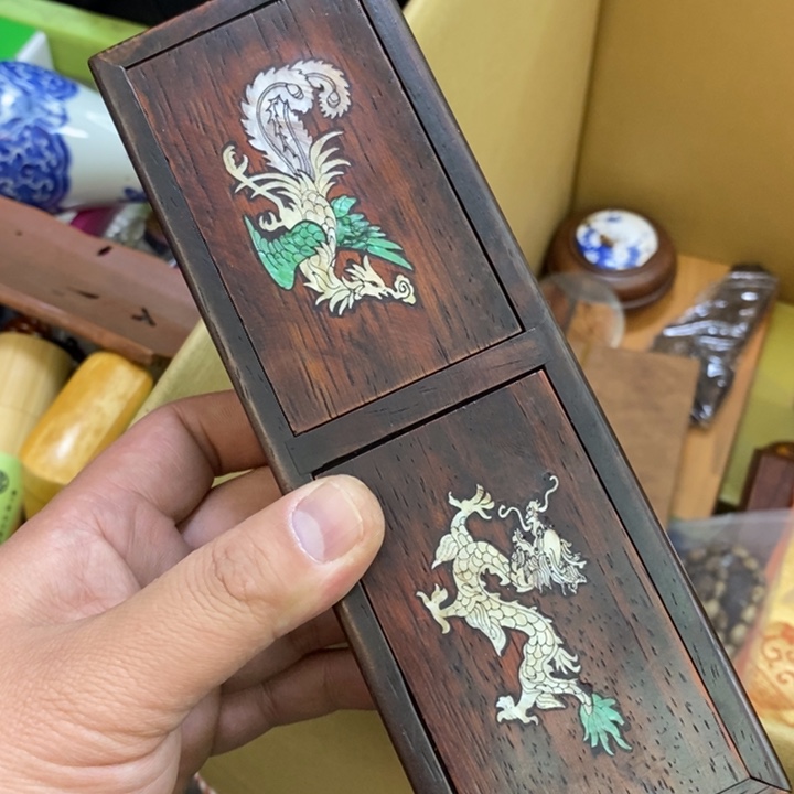 瓷片o o o o o o o o