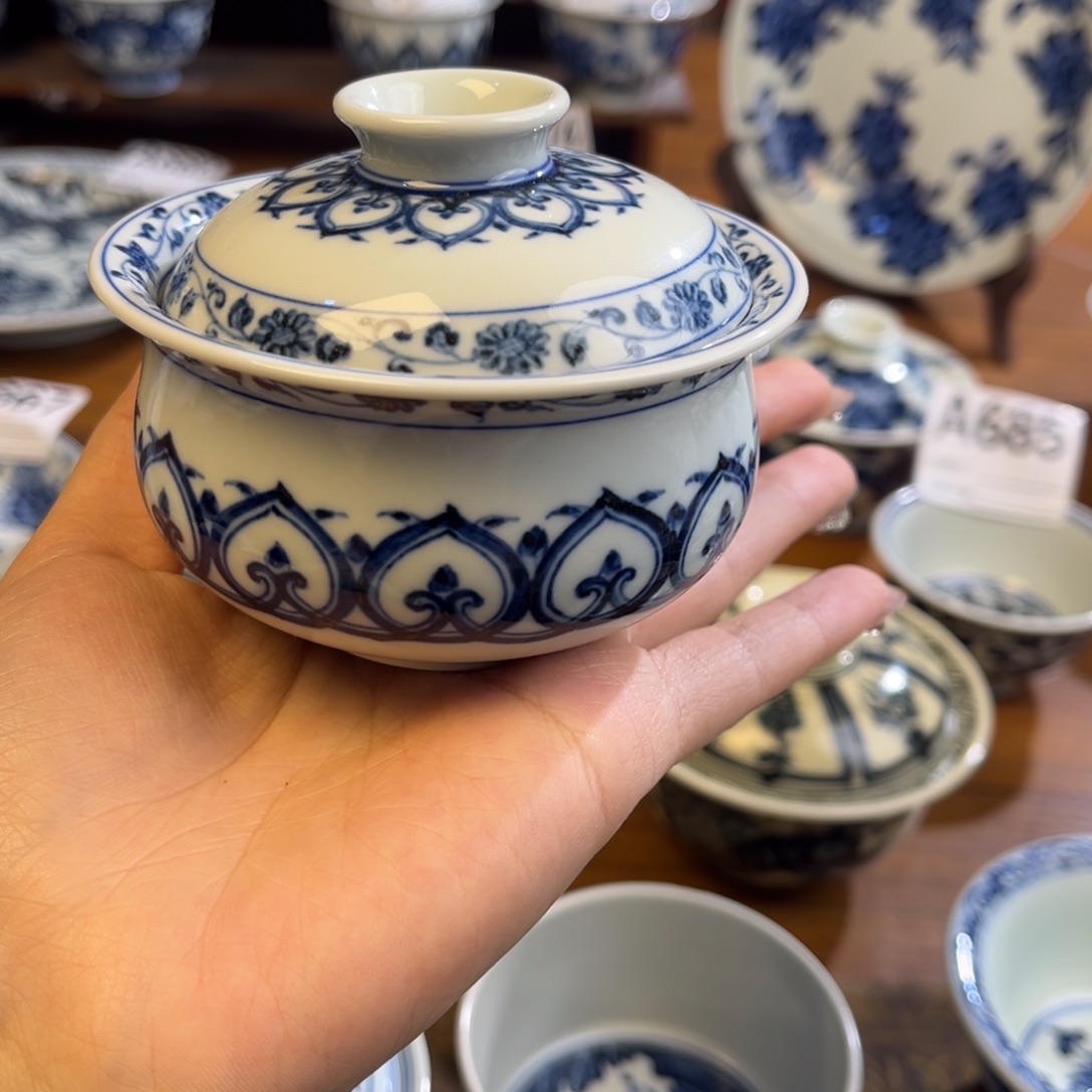 陶微瑕宝相盖碗盖碗