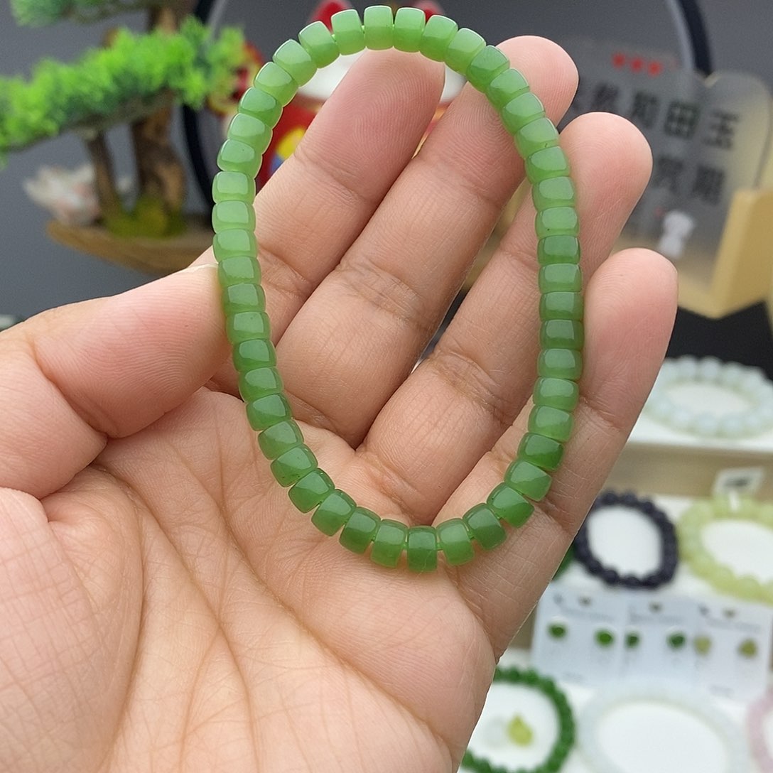 和田玉手链未镶嵌