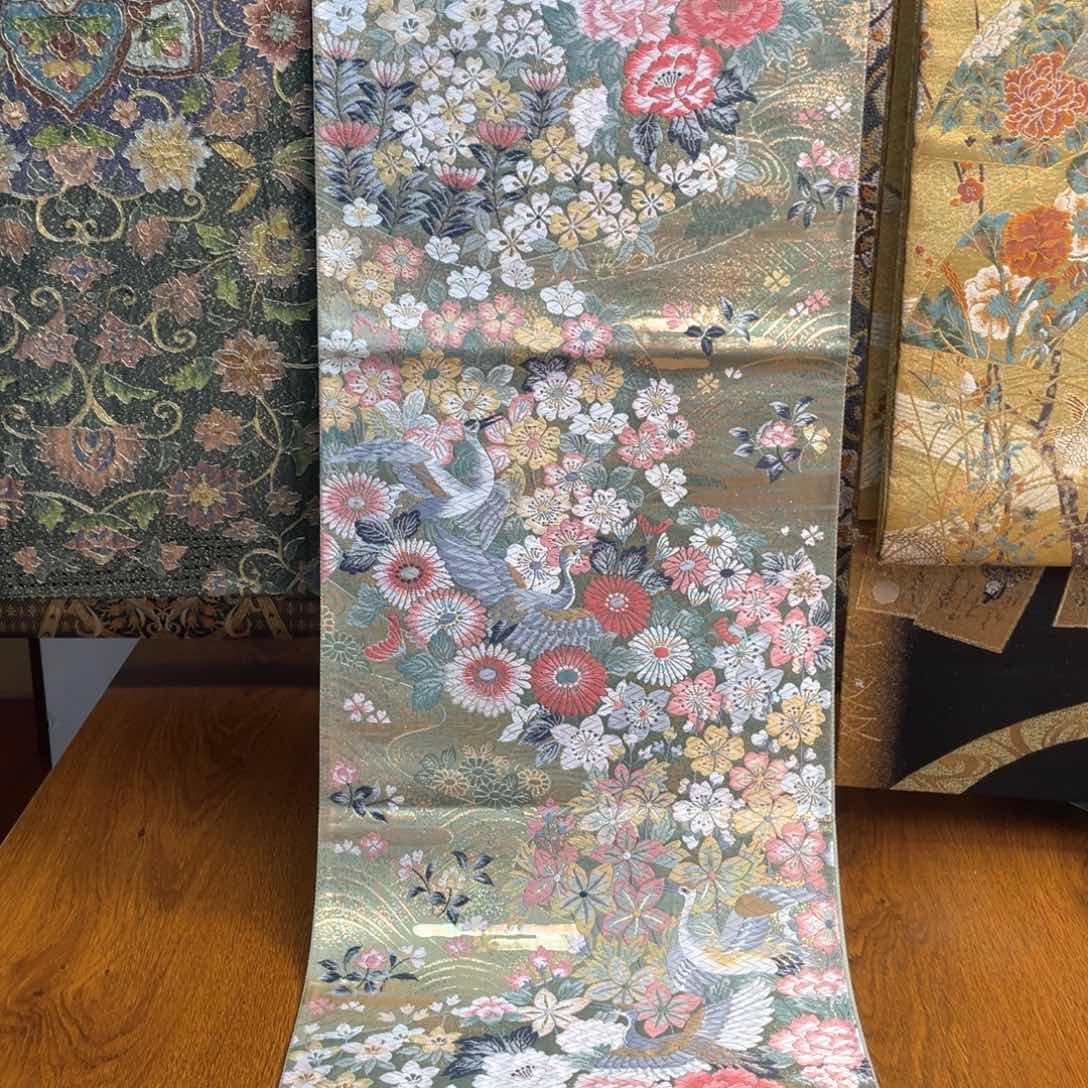 织绣六通 游鸟花纹样