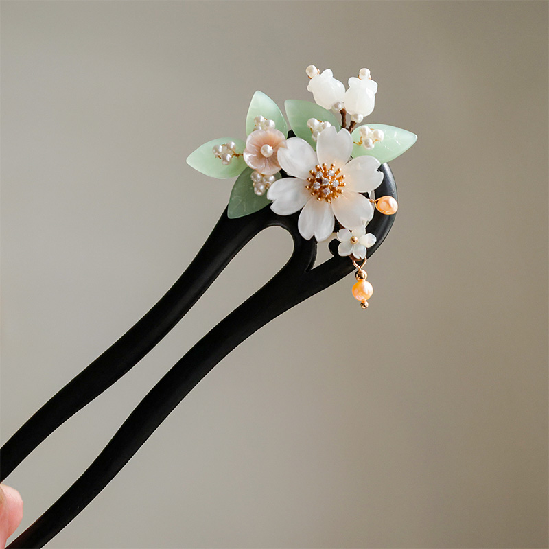 泛束双钗发簪直播间宠粉