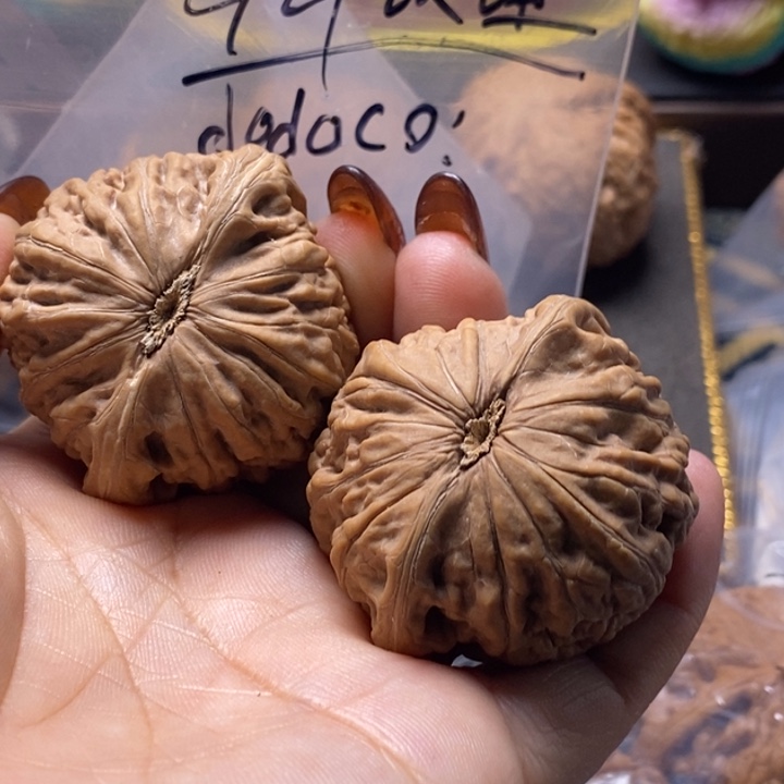 d***o文玩核桃吊坠铁锤