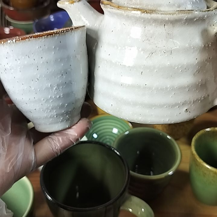 盘瓷片陶瓷杯盘壶碗都有