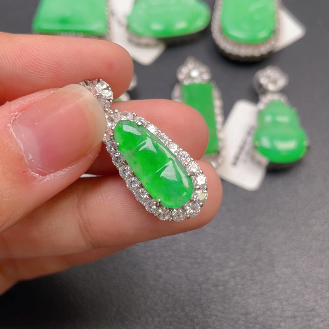 翡翠银S925镶嵌颈饰