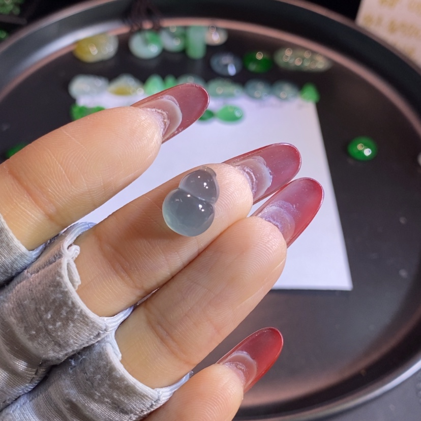 【闪购商品】翡翠挂件未镶嵌葫芦