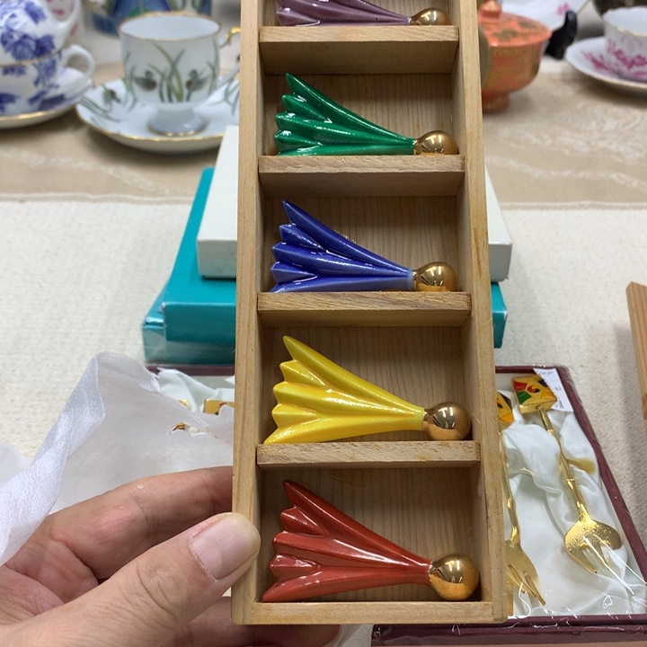 瓷片这点上方压力太