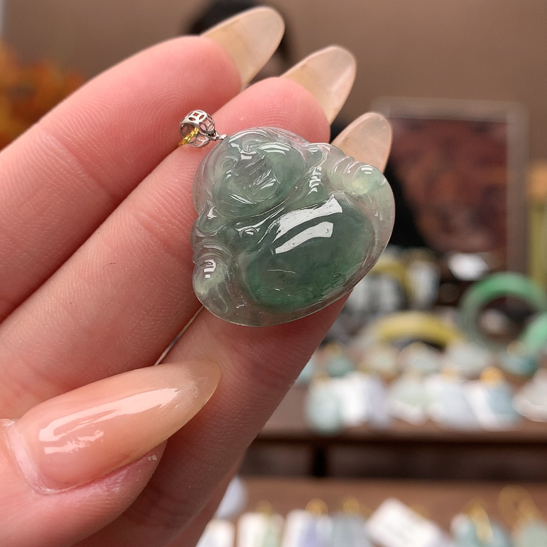 翡翠吊坠(不含链)18K金镶嵌