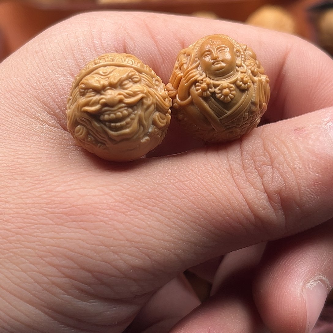 我***你吊坠猴头核桃我和你