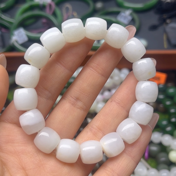 未镶嵌手链和田玉