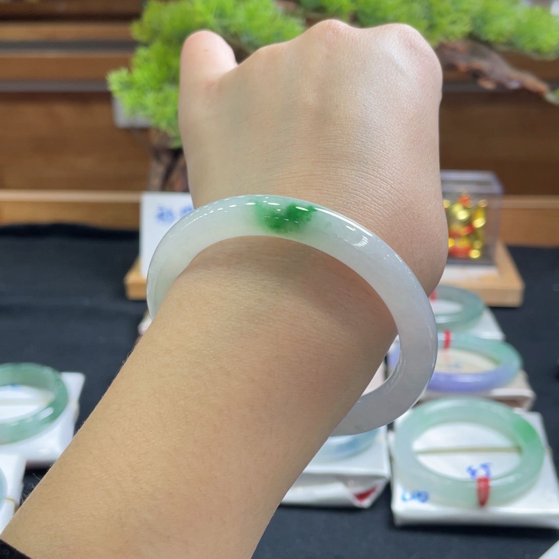 翡翠手镯未镶嵌54.5 圆条 