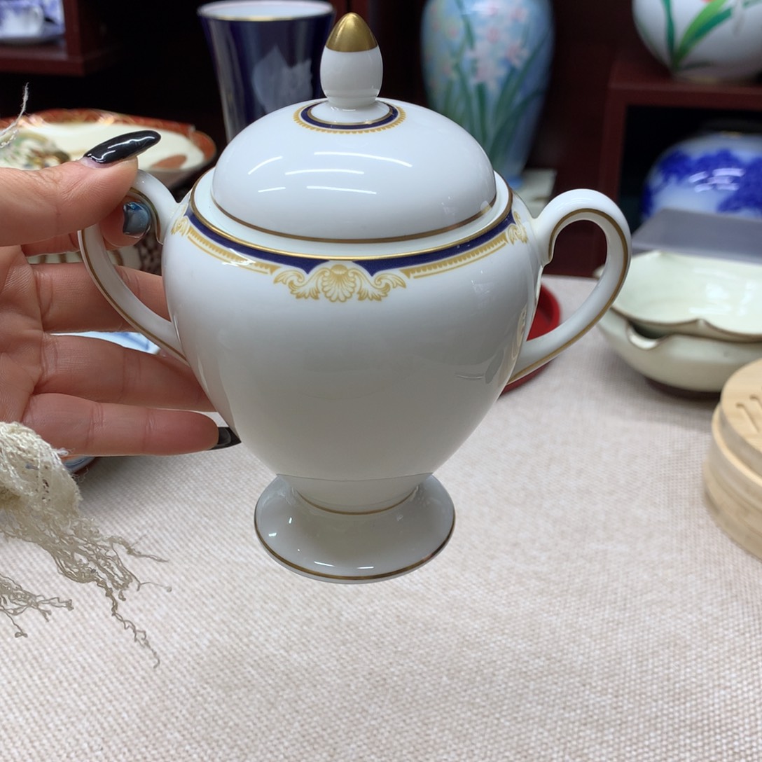 摆件青子瓷器质量好好